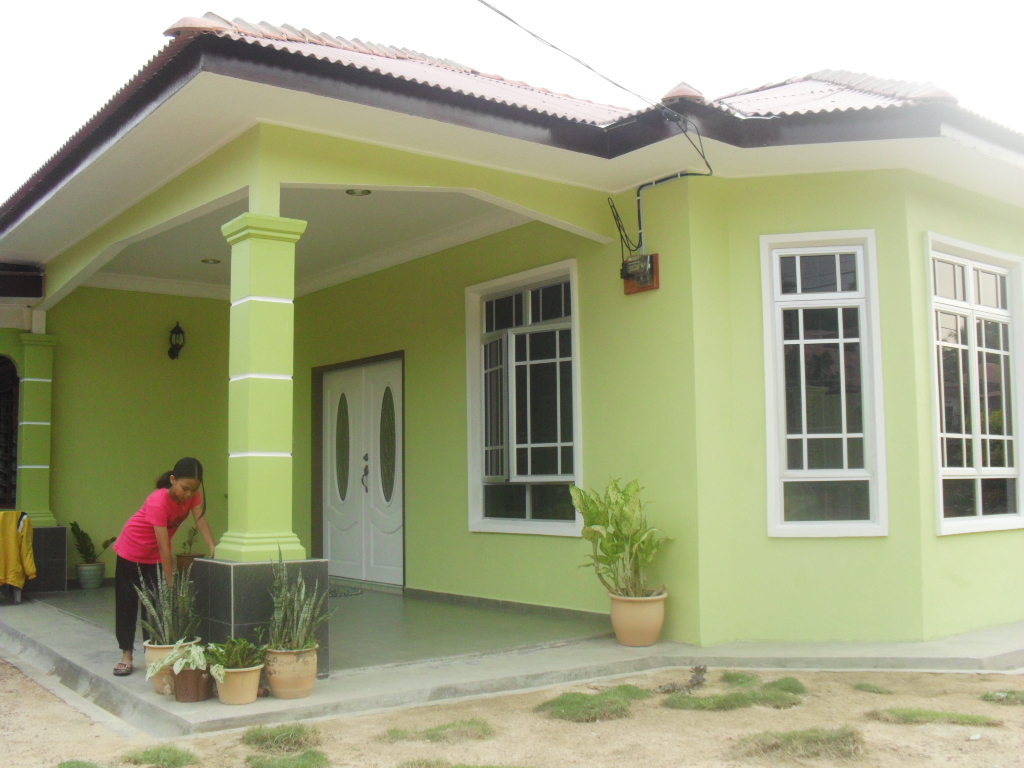 rumah cat hijau