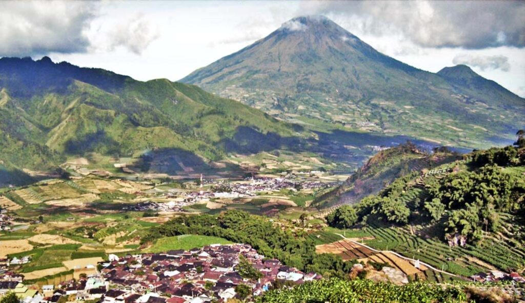 solo dieng berapa jam